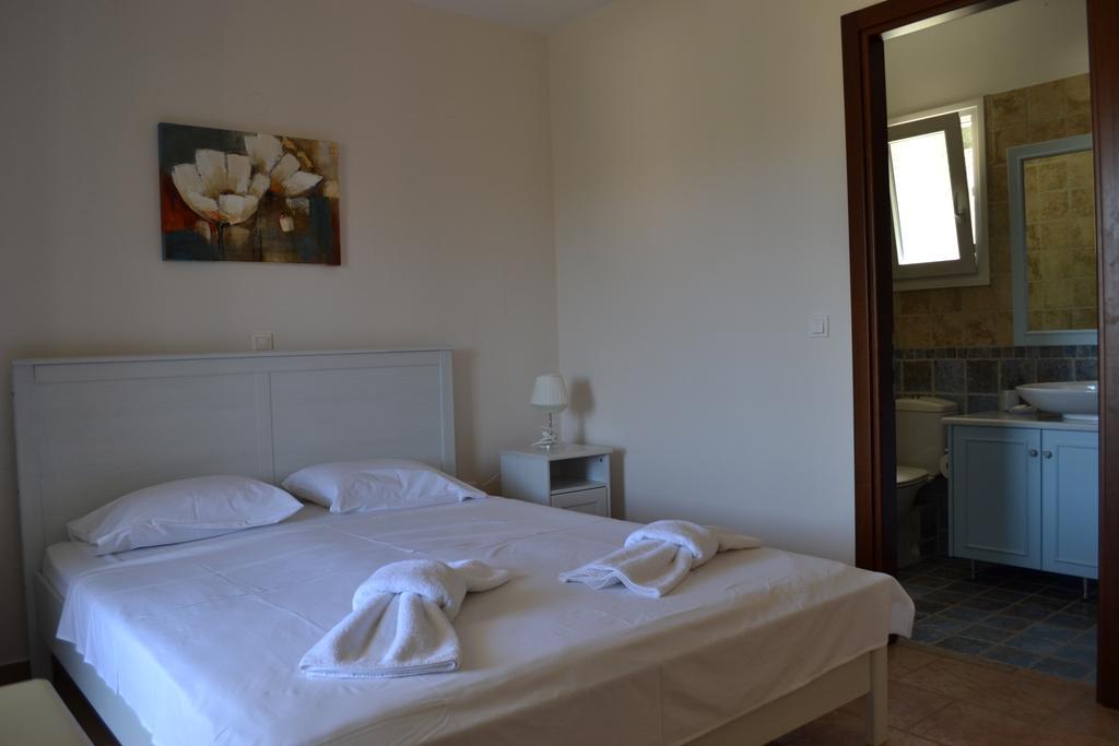 Agios Nikitas View Villa Værelse billede